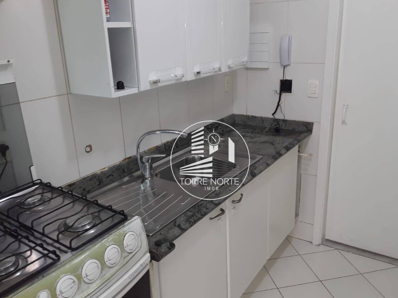 Apartamento à venda com 3 quartos, 75m² - Foto 15