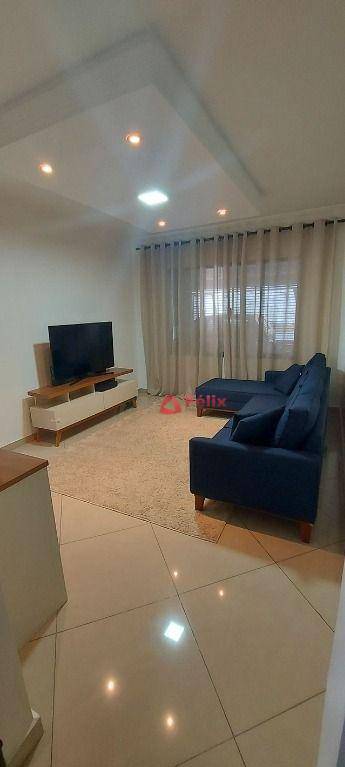 Sobrado à venda com 3 quartos, 160m² - Foto 2