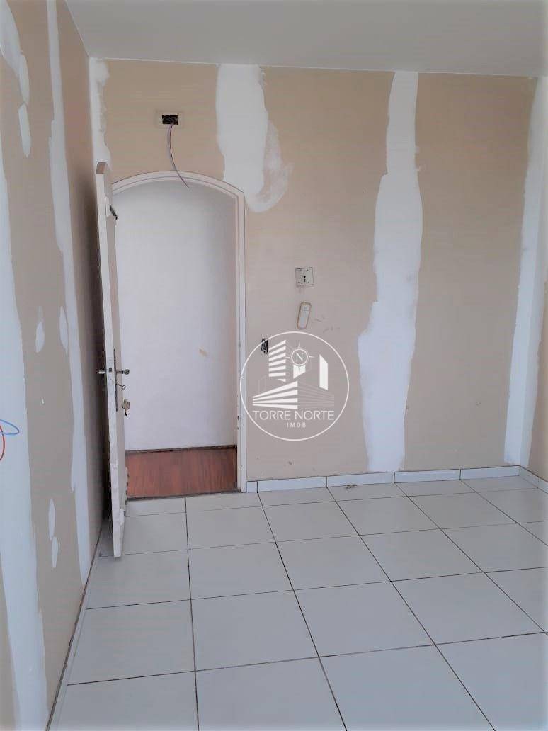 Apartamento à venda com 3 quartos, 148m² - Foto 9