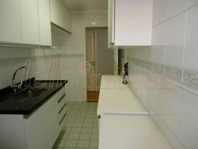 Apartamento para alugar com 2 quartos, 72m² - Foto 18