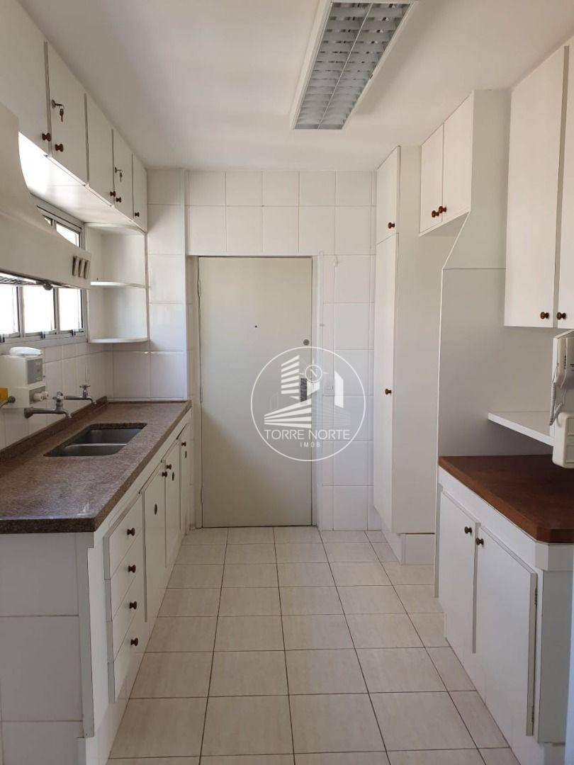 Apartamento à venda com 3 quartos, 112m² - Foto 10