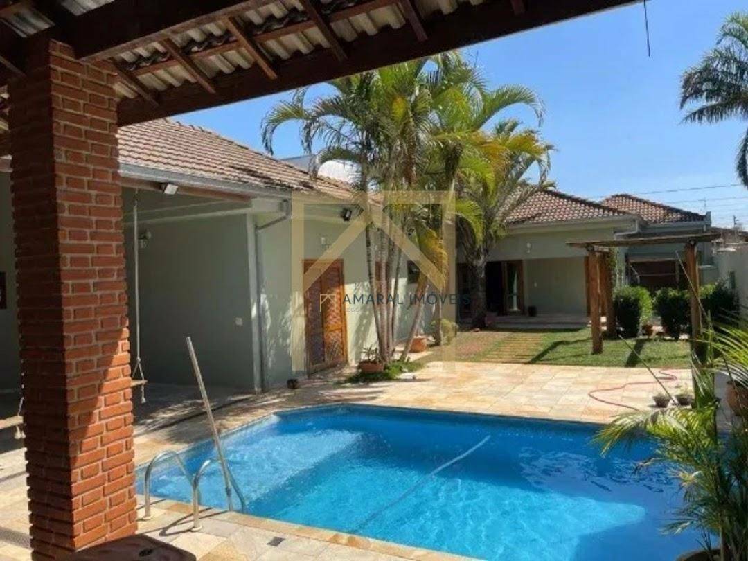 Casa à venda com 5 quartos, 400m² - Foto 17