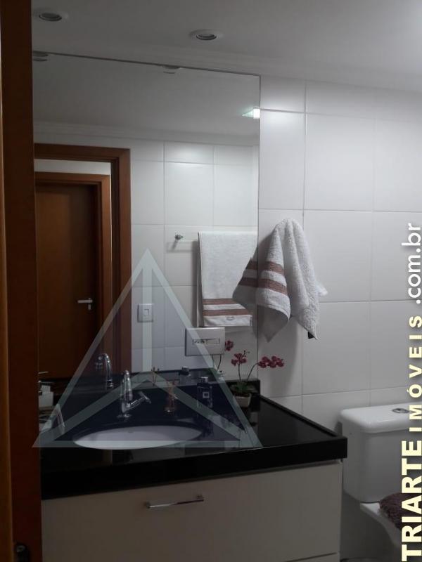 Apartamento à venda com 2 quartos, 62m² - Foto 10