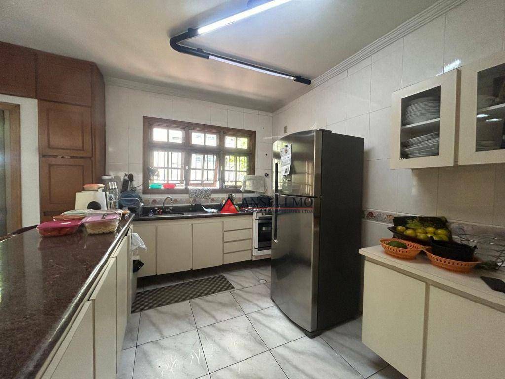 Sobrado à venda e aluguel com 4 quartos, 280m² - Foto 7