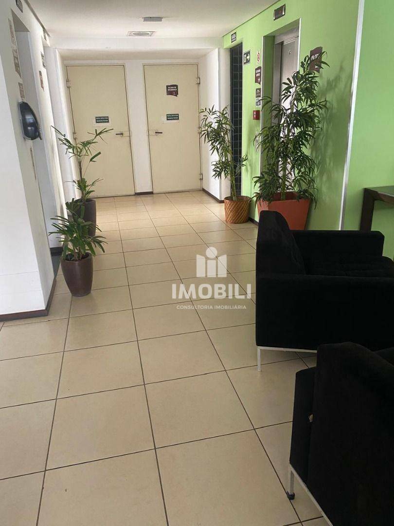 Apartamento à venda com 3 quartos, 97m² - Foto 20