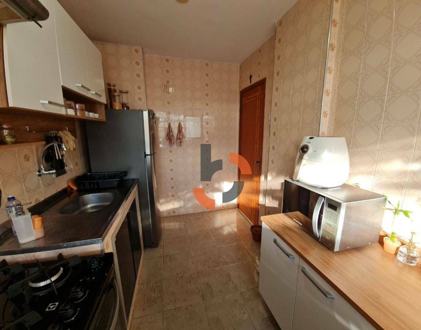 Apartamento à venda com 2 quartos, 65m² - Foto 32