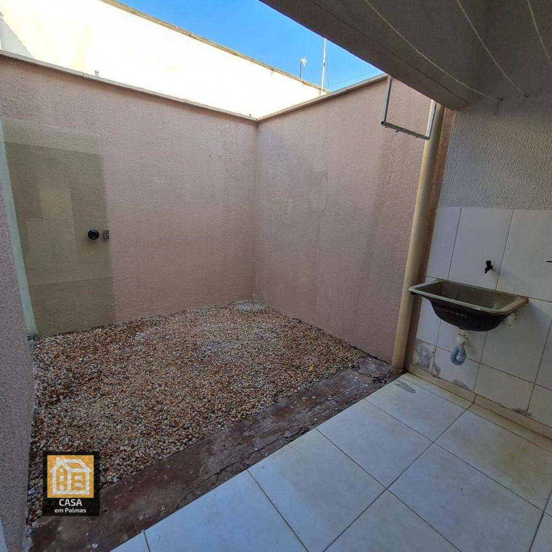 Casa à venda com 2 quartos, 60m² - Foto 11