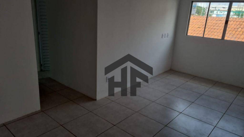 Apartamento à venda com 2 quartos, 46m² - Foto 7