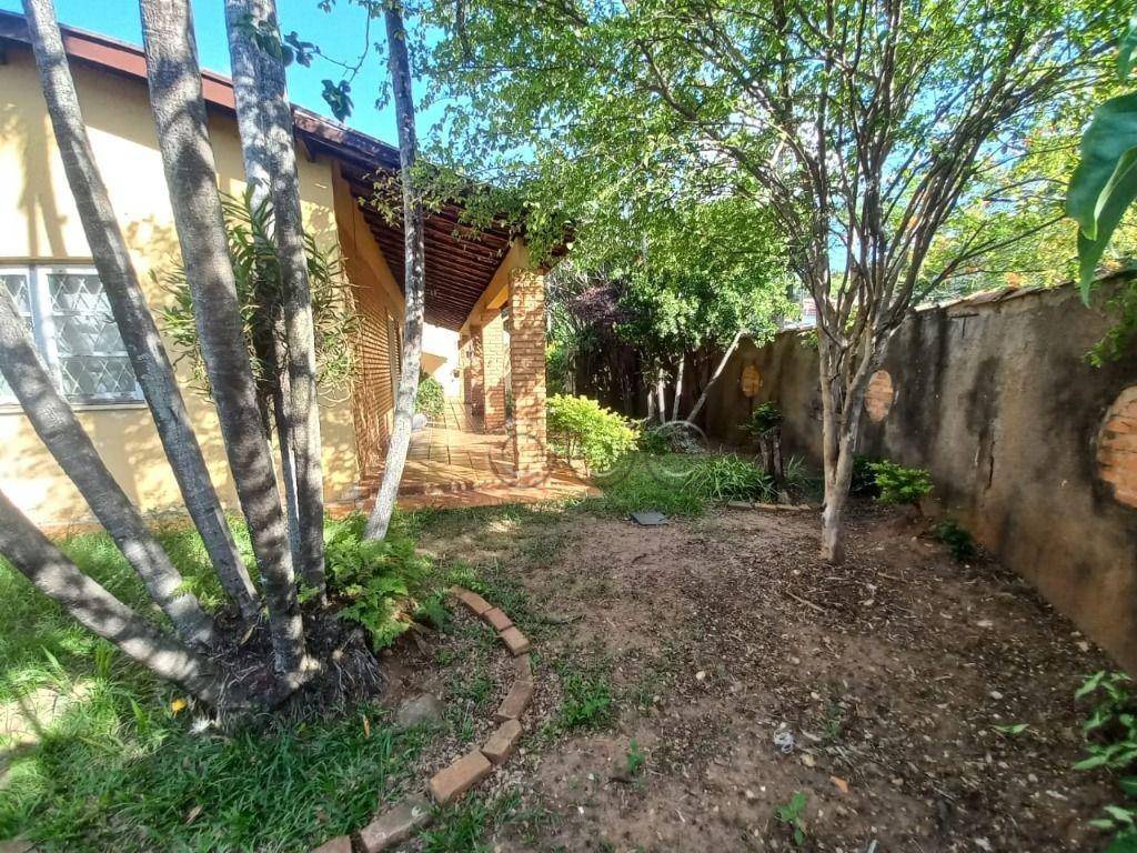 Casa, 3 quartos, 194 m² - Foto 4