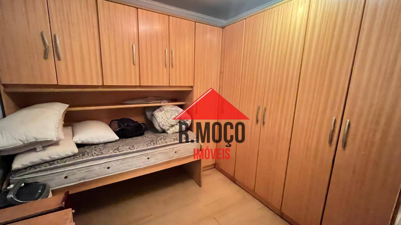 Sobrado à venda com 3 quartos, 229m² - Foto 10