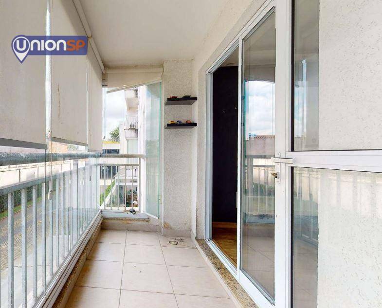 Apartamento à venda com 2 quartos, 62m² - Foto 6