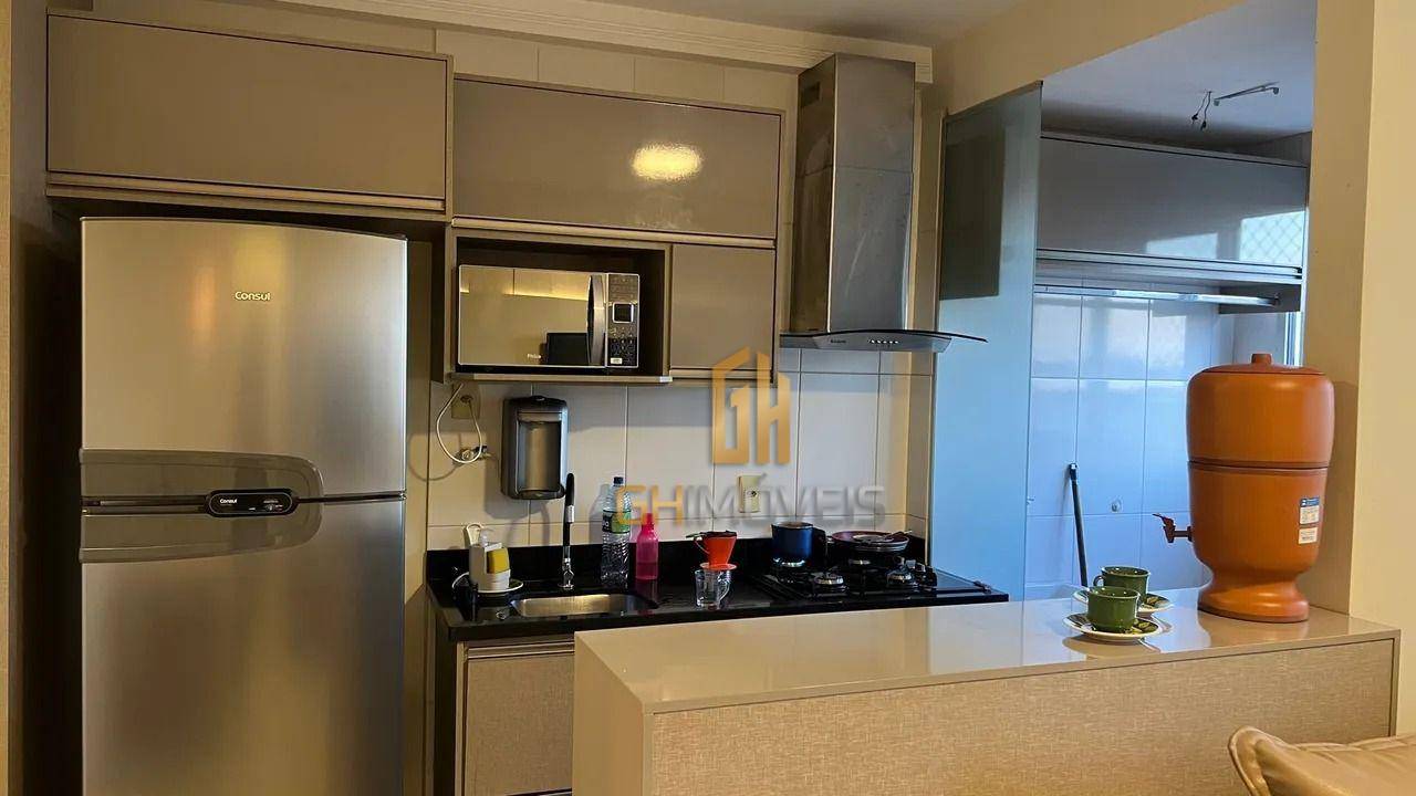 Apartamento à venda com 2 quartos, 58m² - Foto 3