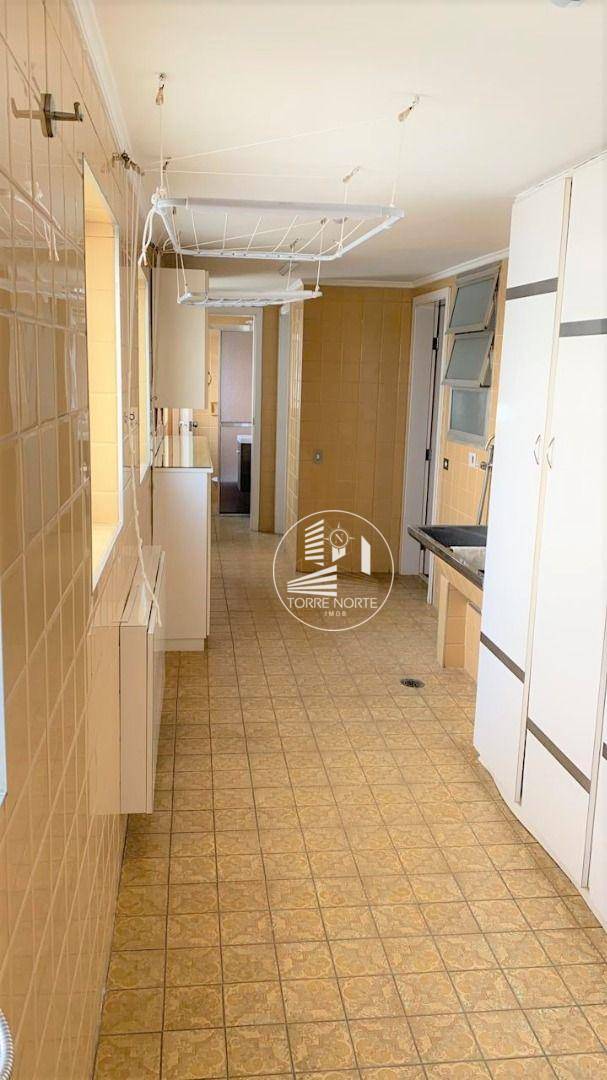 Apartamento à venda com 4 quartos, 337m² - Foto 13