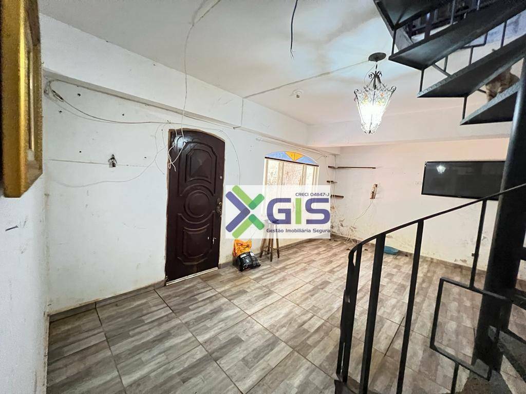 Casa de Condomínio à venda e aluguel com 3 quartos, 533m² - Foto 36