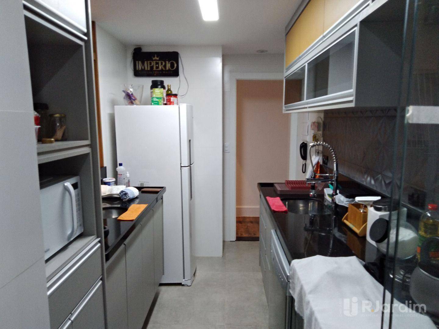 Apartamento à venda e aluguel com 3 quartos, 118m² - Foto 23