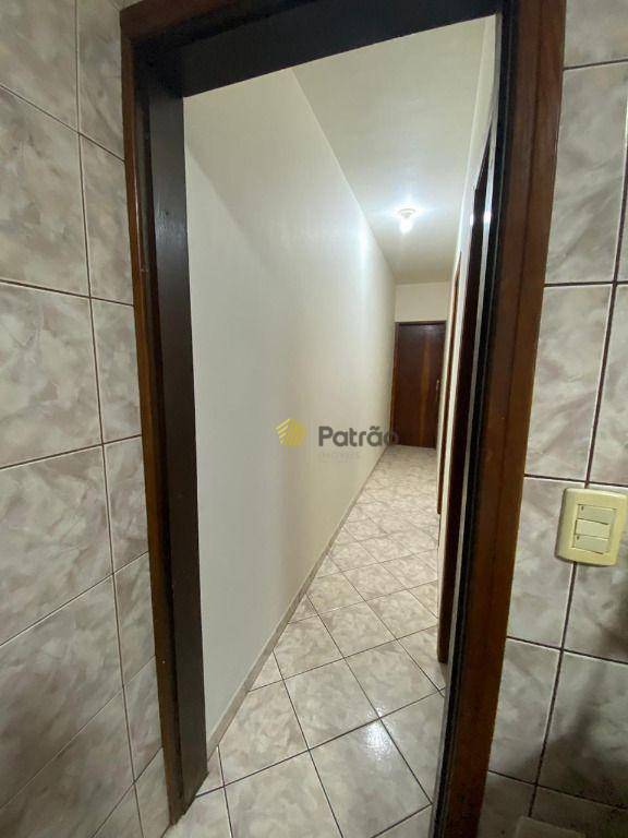 Sobrado à venda com 3 quartos, 180m² - Foto 9