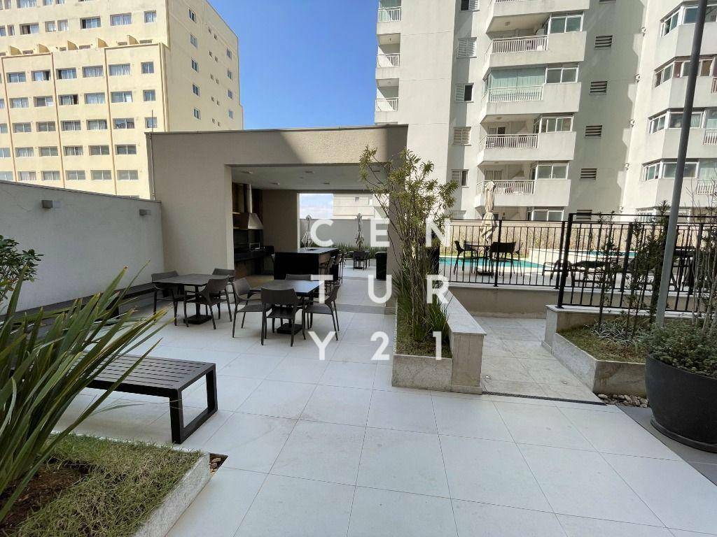 Apartamento à venda com 2 quartos, 60m² - Foto 17