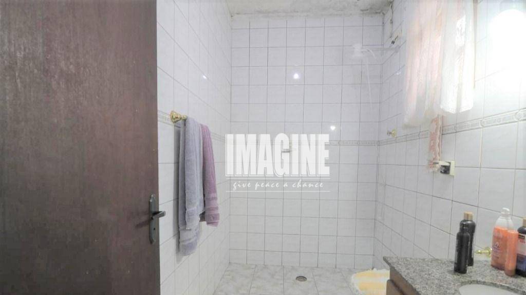 Sobrado à venda com 3 quartos, 150m² - Foto 15