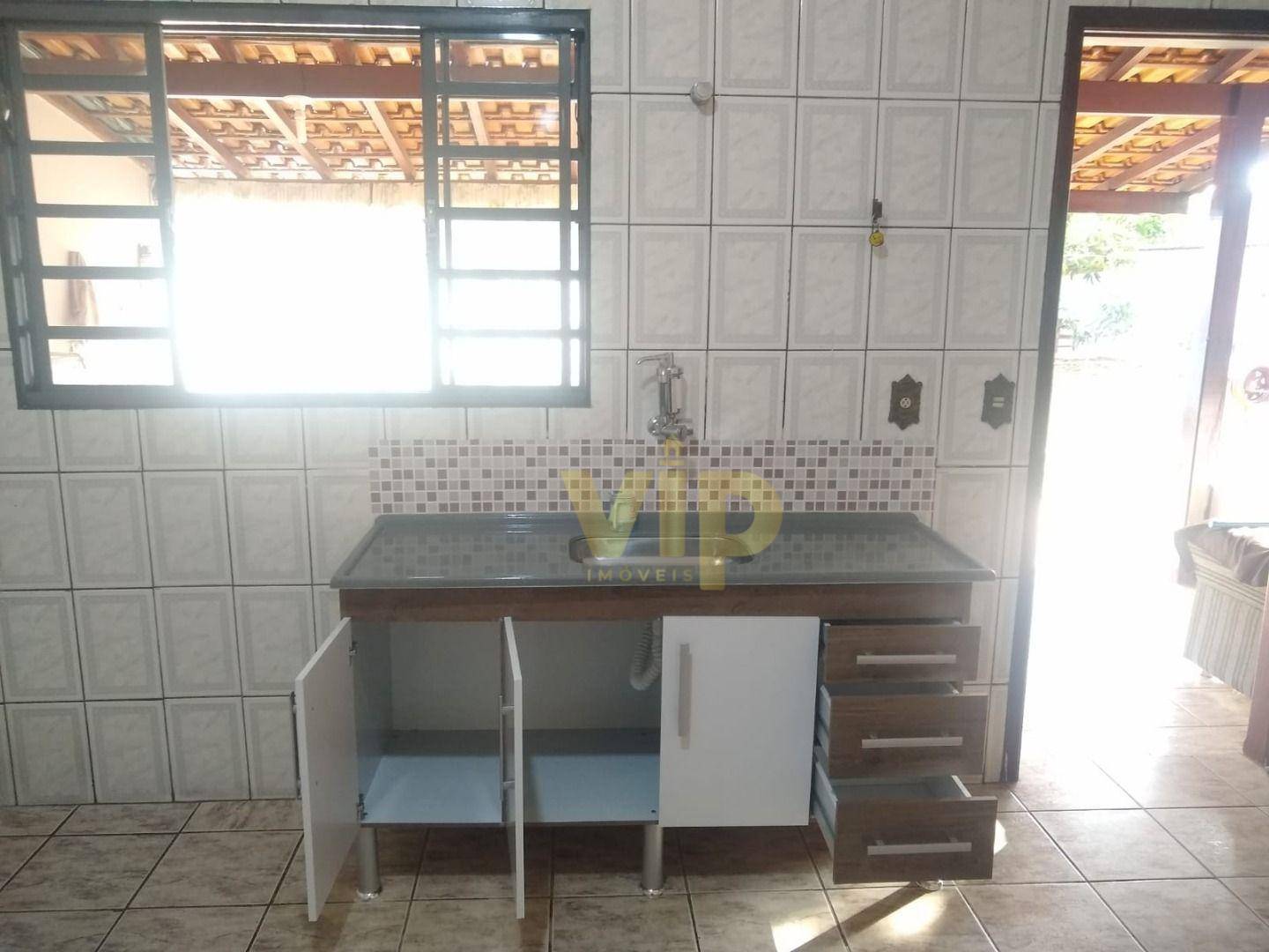 Casa à venda com 2 quartos, 110m² - Foto 16