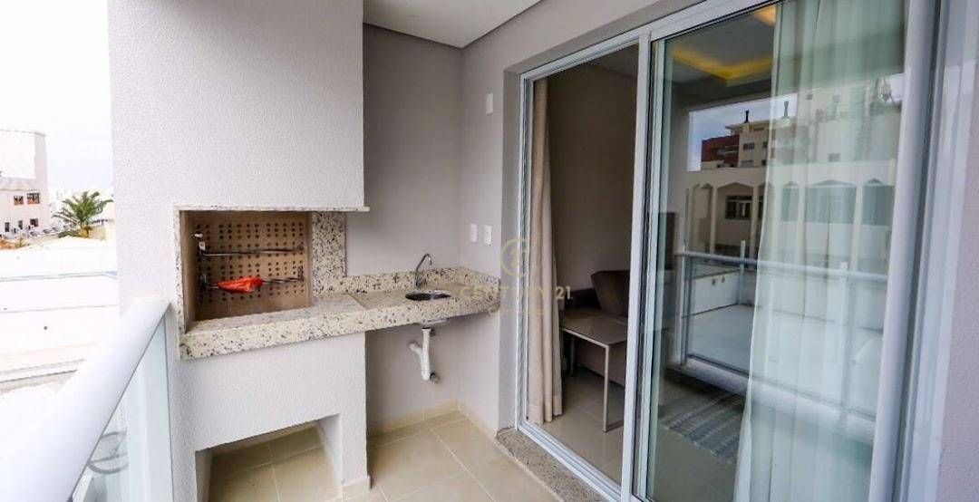 Apartamento à venda com 3 quartos, 78m² - Foto 3