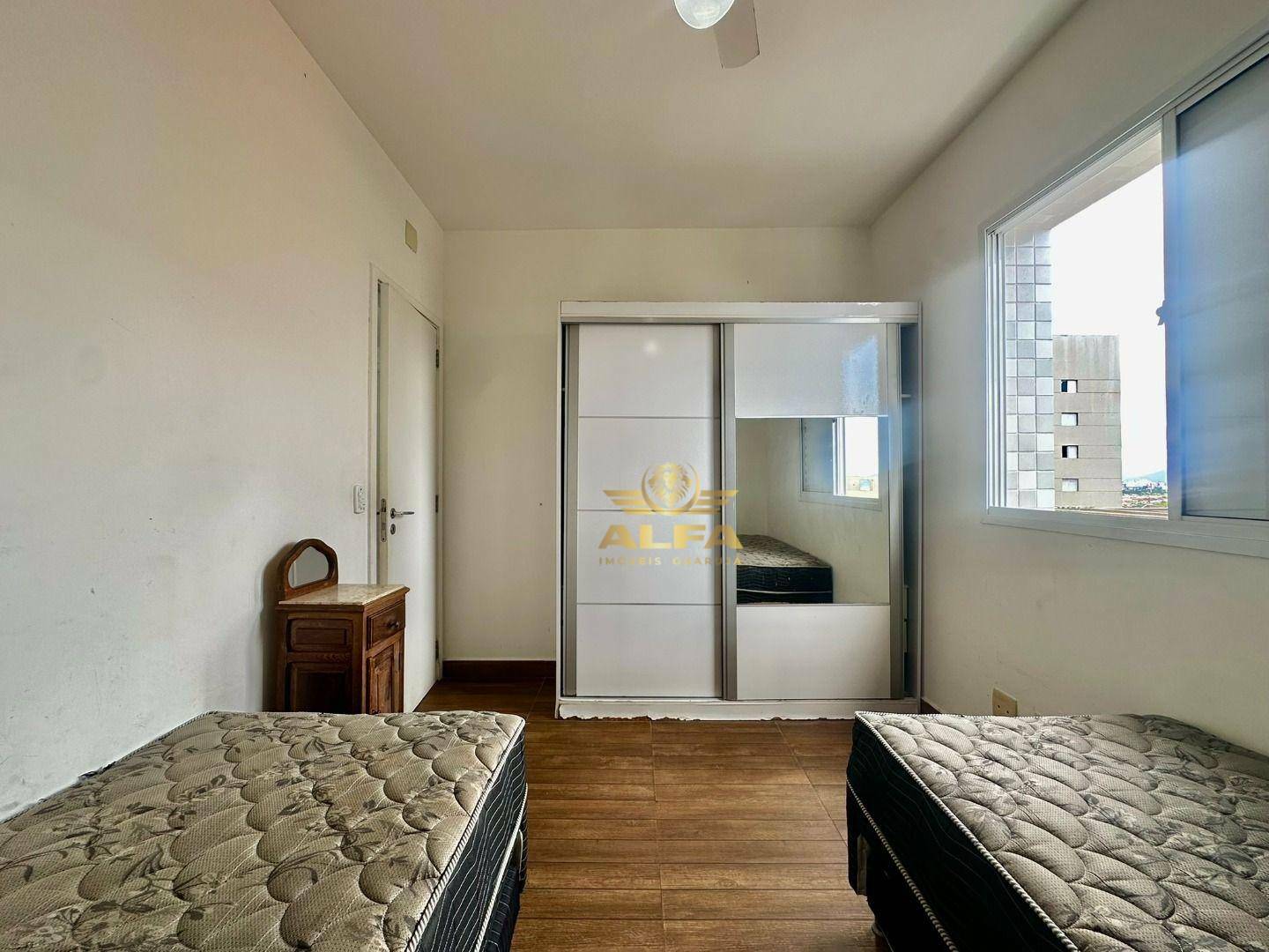 Apartamento à venda com 3 quartos, 130m² - Foto 14