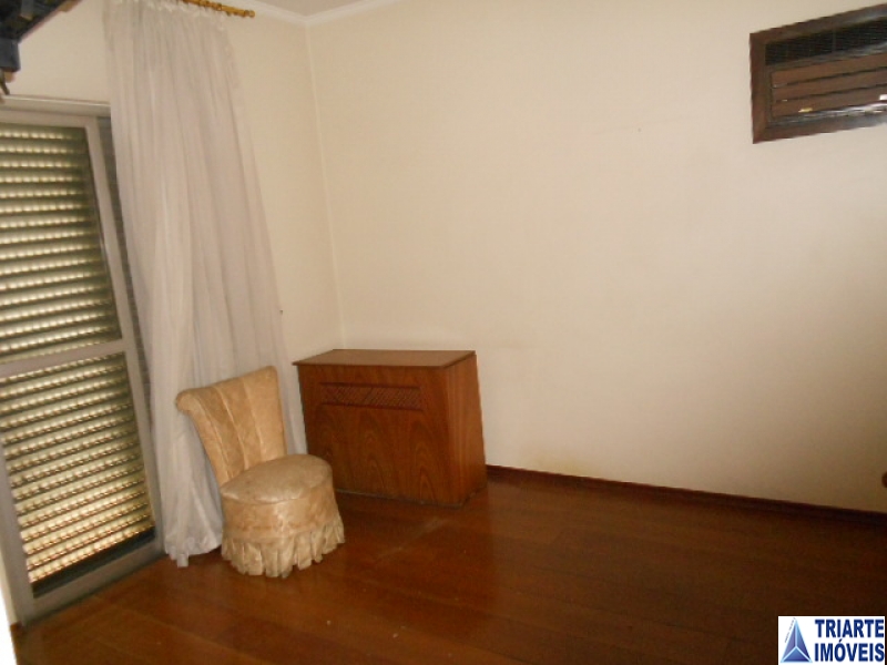 Apartamento para alugar com 3 quartos, 149m² - Foto 11