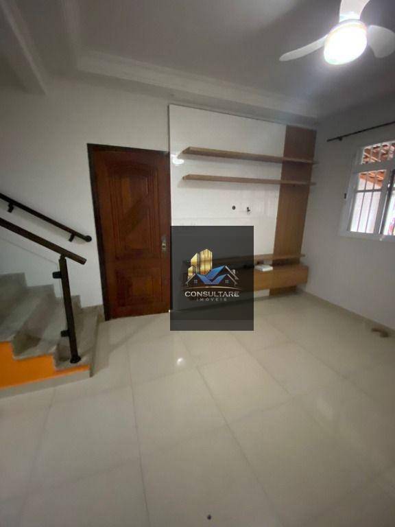 Casa à venda com 2 quartos, 104m² - Foto 2