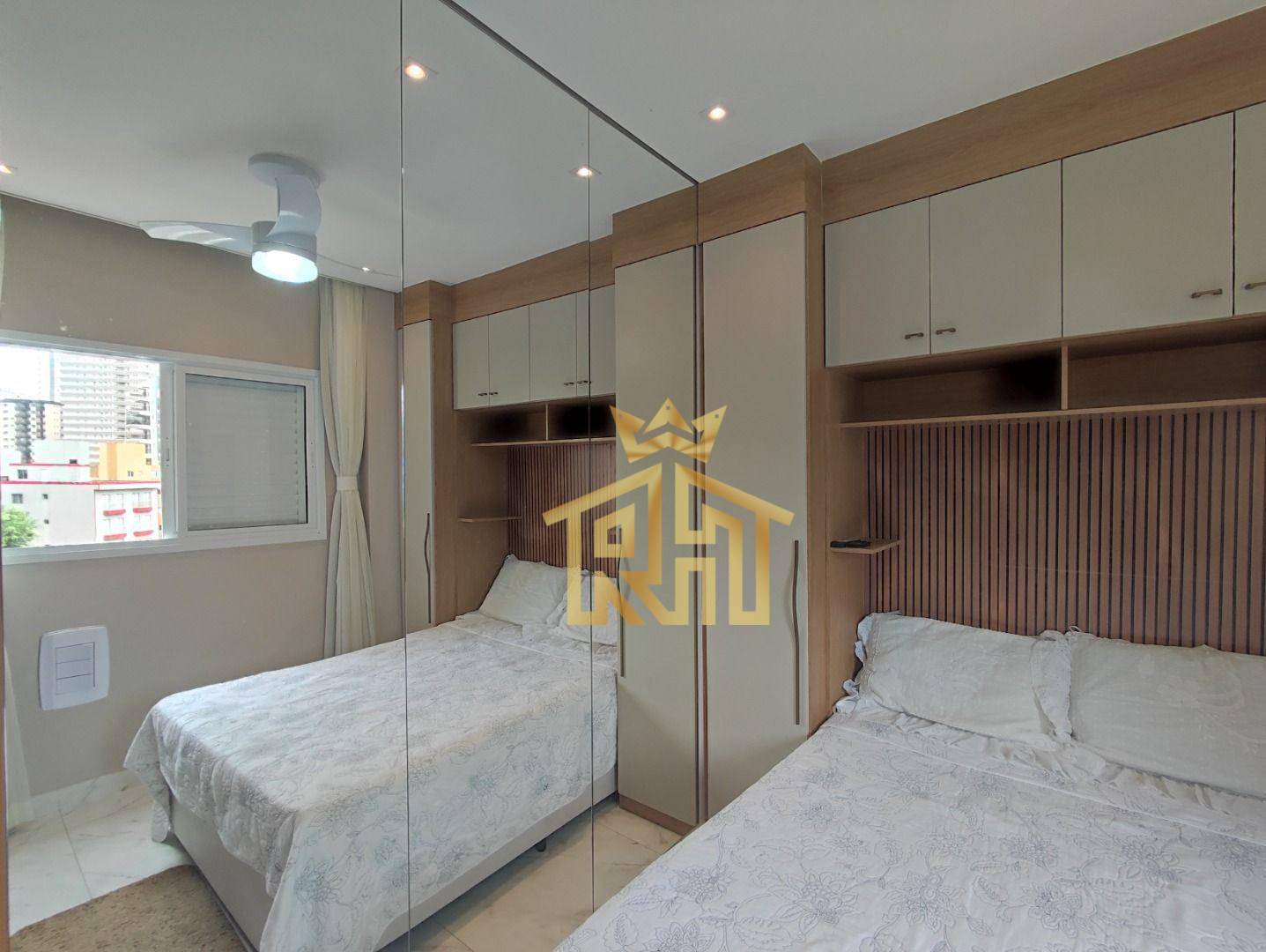 Apartamento à venda com 2 quartos, 52m² - Foto 17