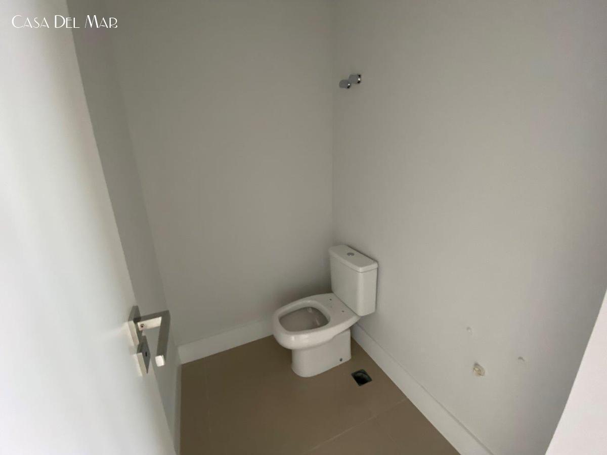 Apartamento à venda com 3 quartos, 123m² - Foto 27