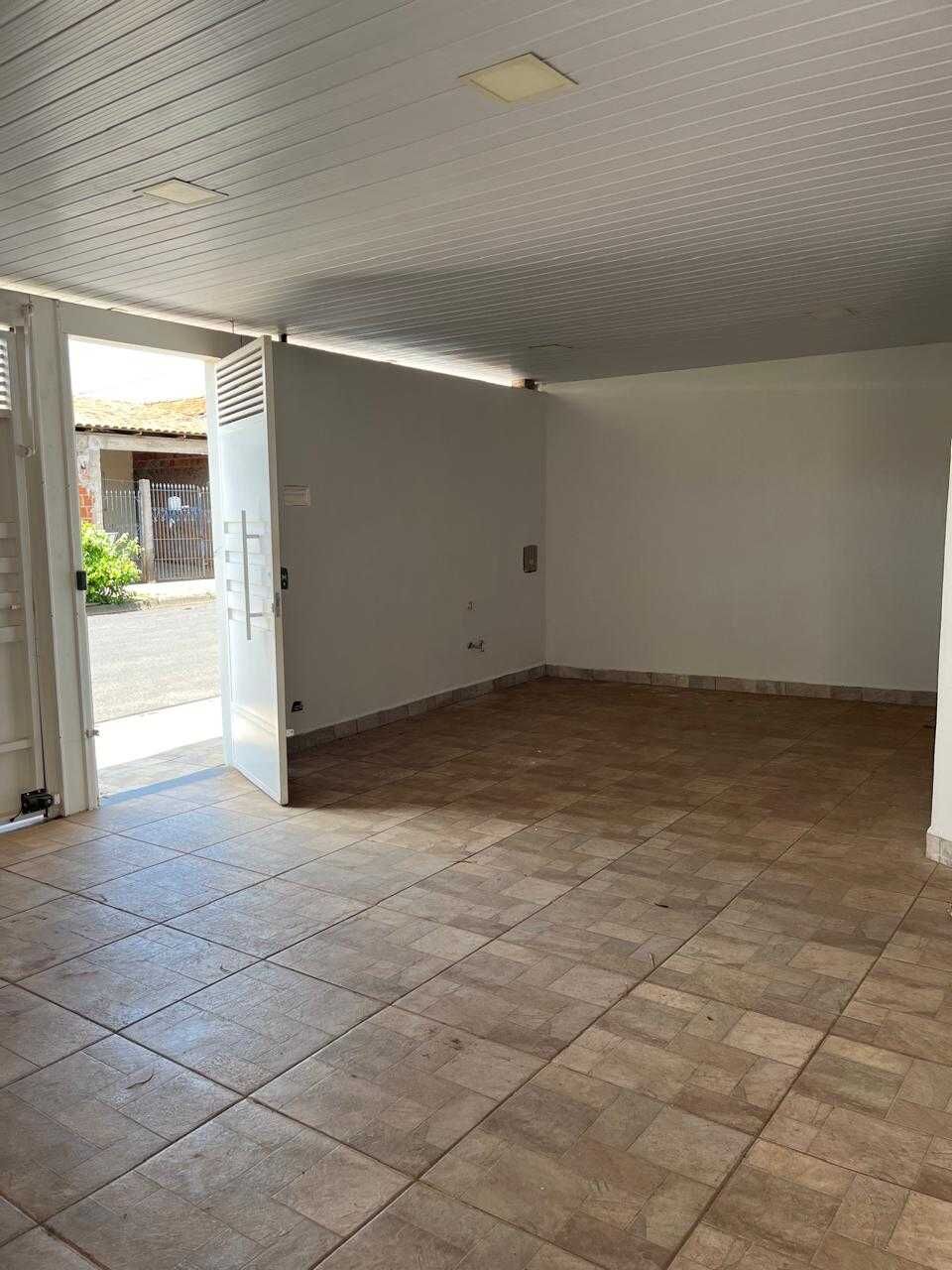 Casa à venda com 3 quartos, 126m² - Foto 2