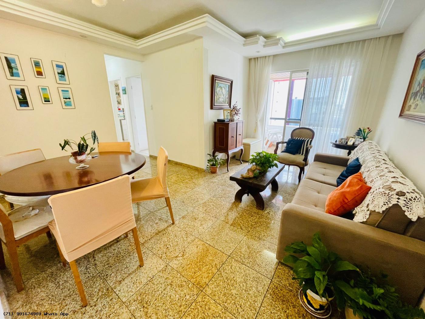 Apartamento à venda com 3 quartos, 100m² - Foto 1