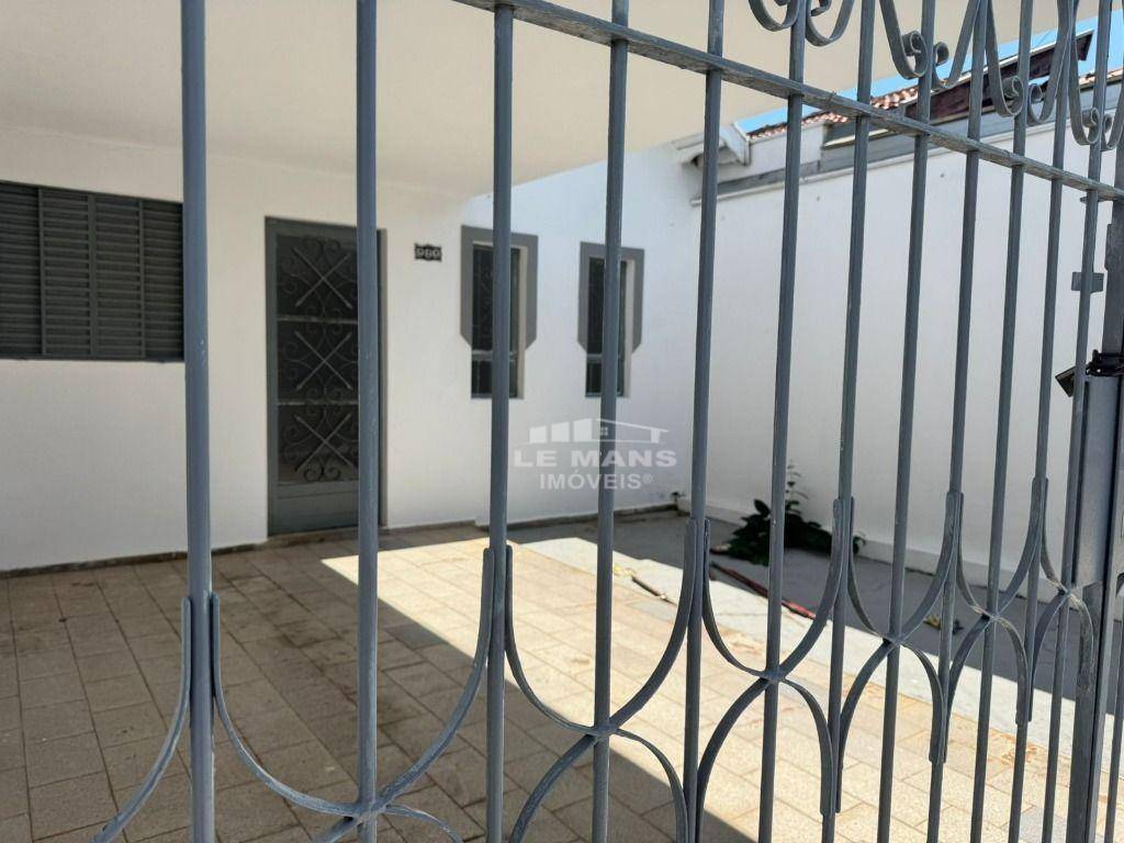 Casa à venda com 2 quartos, 85m² - Foto 16