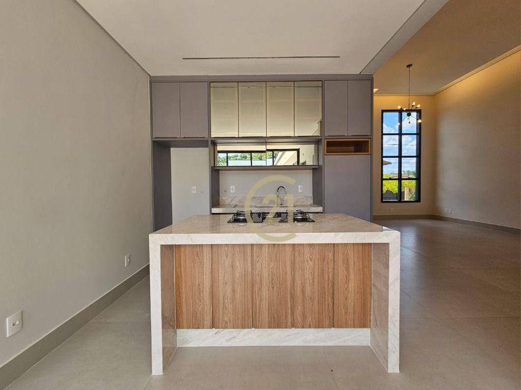 Casa de Condomínio à venda com 3 quartos, 196m² - Foto 4