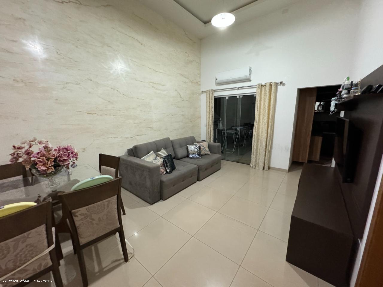 Casa à venda com 2 quartos, 180m² - Foto 9