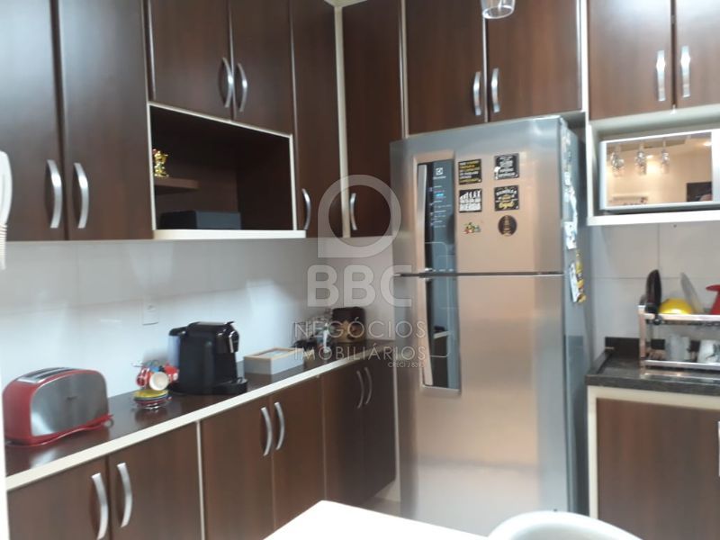 Apartamento à venda com 2 quartos, 78m² - Foto 7