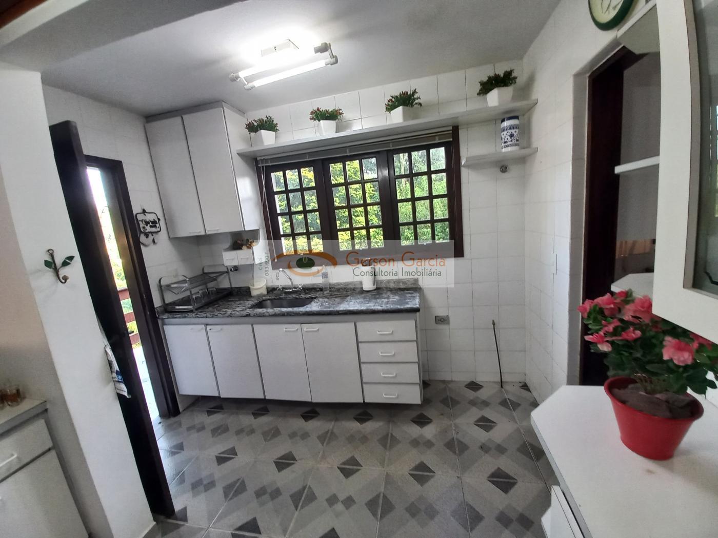 Casa de Condomínio à venda com 3 quartos, 370m² - Foto 17
