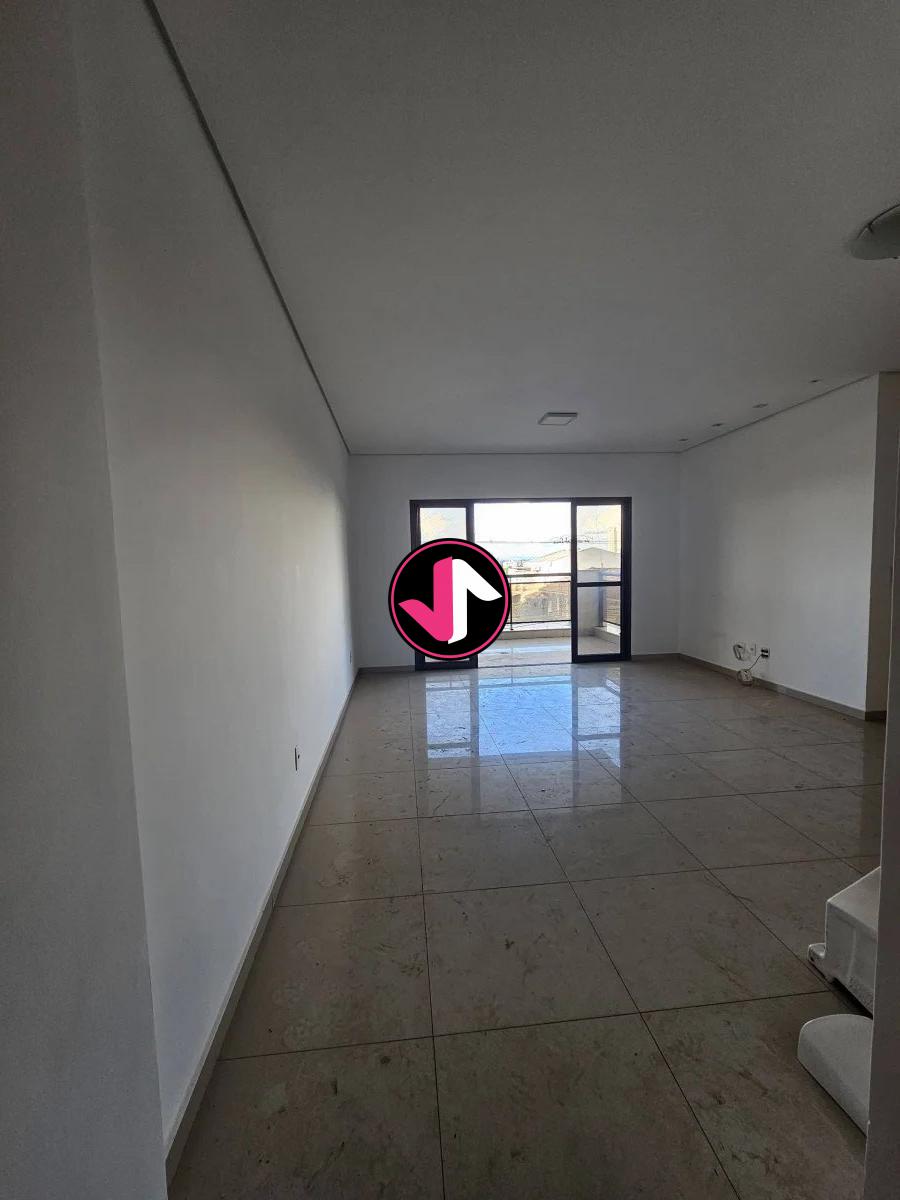 Apartamento à venda com 3 quartos - Foto 2