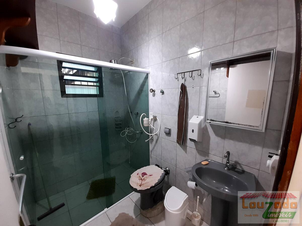 Casa à venda com 3 quartos, 180m² - Foto 14