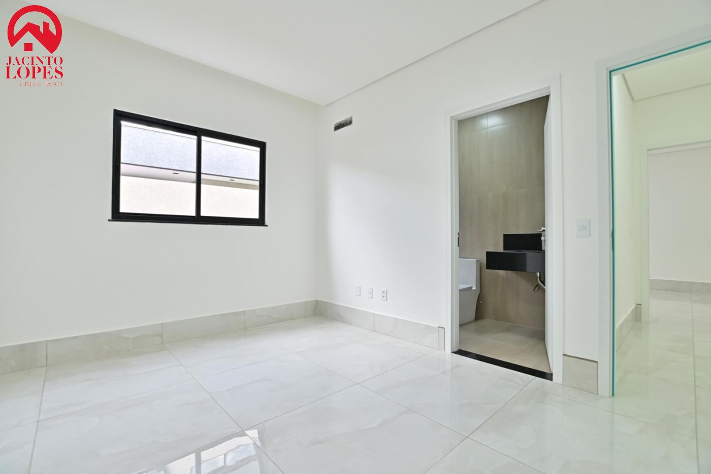 Casa à venda com 4 quartos, 420m² - Foto 40