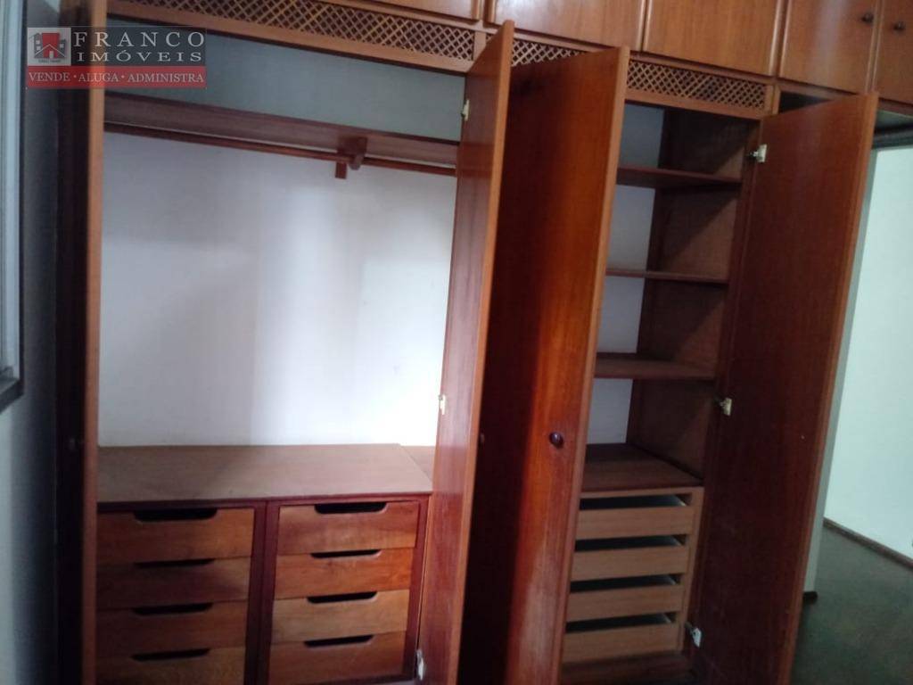 Apartamento à venda com 2 quartos, 63m² - Foto 3