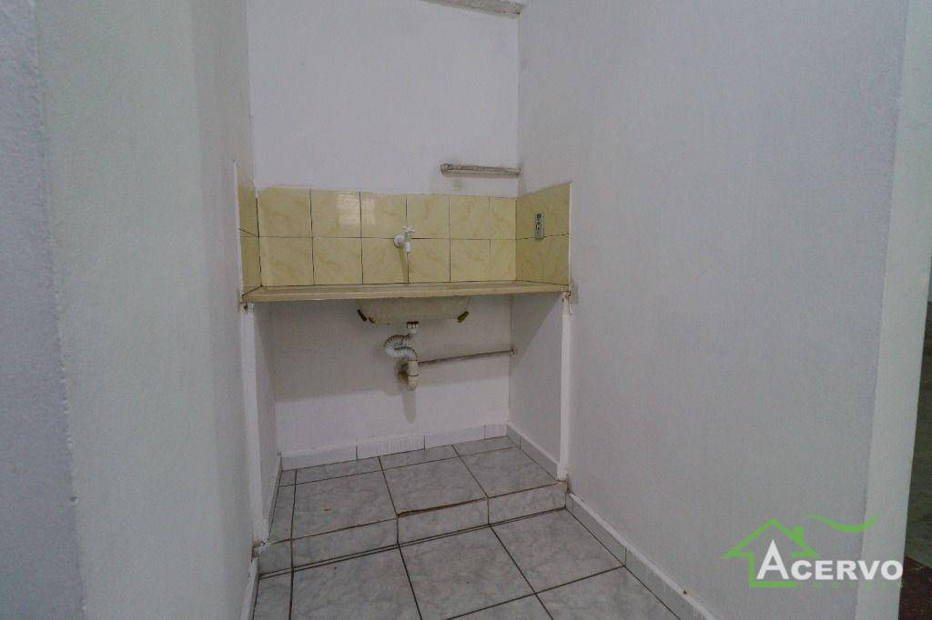 Loja-Salão para alugar, 300m² - Foto 13