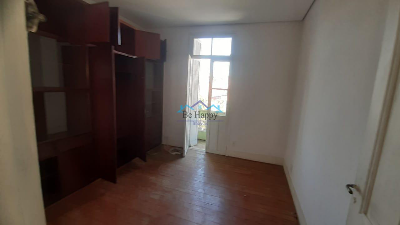 Casa à venda com 3 quartos, 170m² - Foto 4