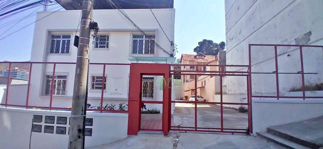 Apartamento à venda com 3 quartos, 90m² - Foto 1