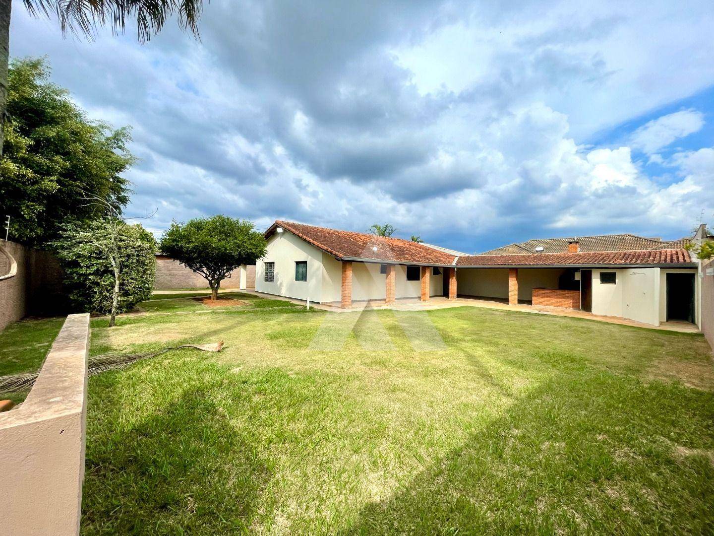 Chácara, 2 quartos, 667 m² - Foto 1