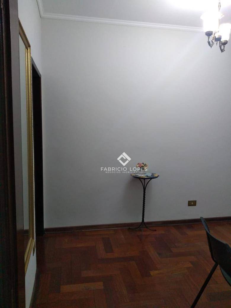 Casa para alugar com 3 quartos, 120m² - Foto 34