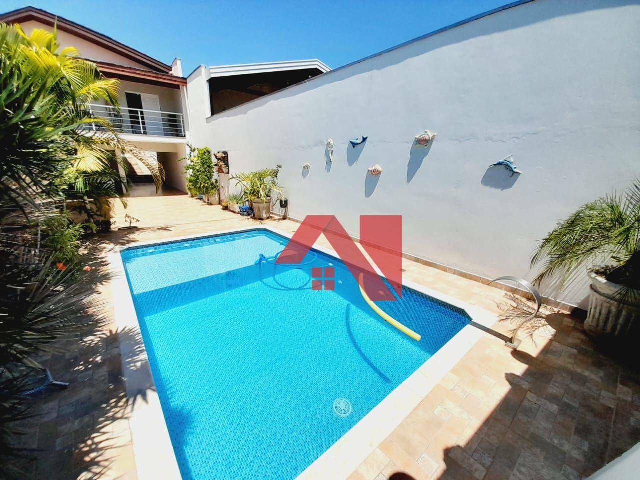 Casa, 3 quartos, 180 m² - Foto 2