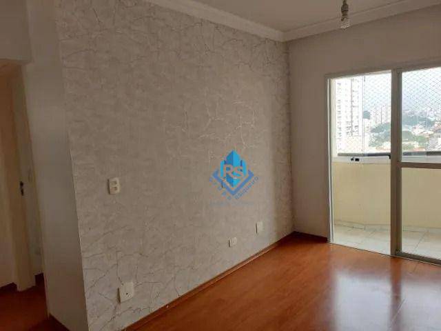 Apartamento à venda com 2 quartos, 70m² - Foto 2