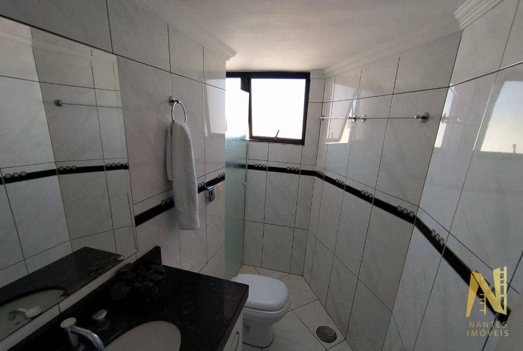 Apartamento à venda com 3 quartos, 101m² - Foto 17