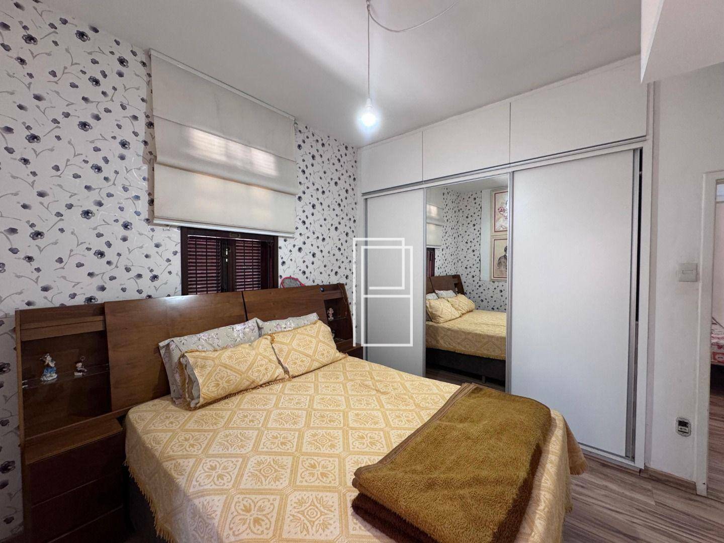 Casa à venda com 5 quartos, 280m² - Foto 14