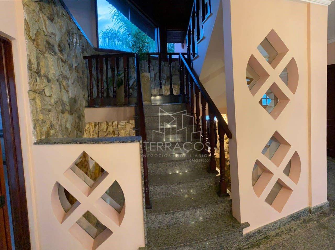Casa à venda e aluguel com 4 quartos, 362m² - Foto 10